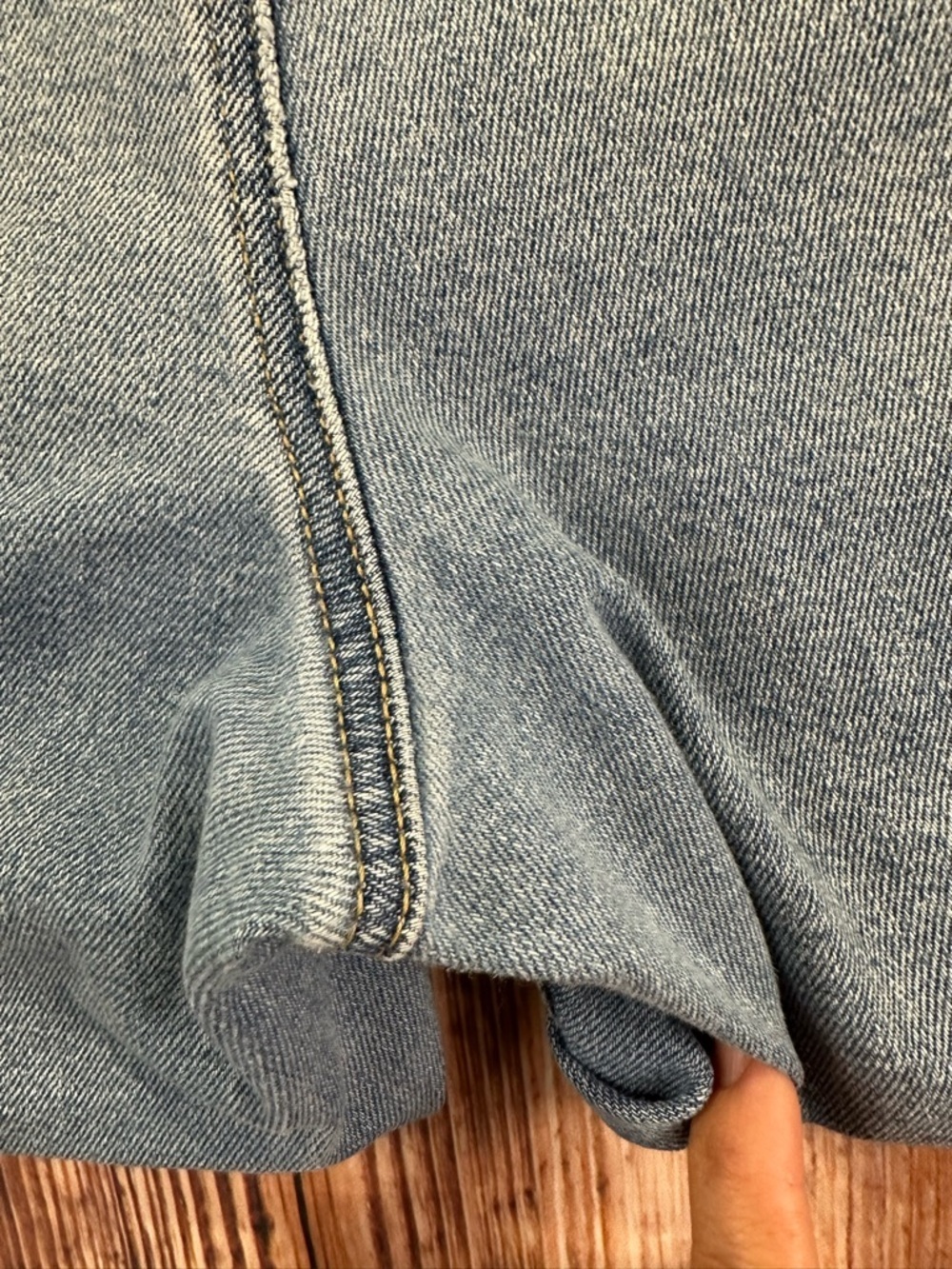 American Eagle Curvy Mom Distressed Women's Jeans - Blue Size 16 - Picture 14 of 14